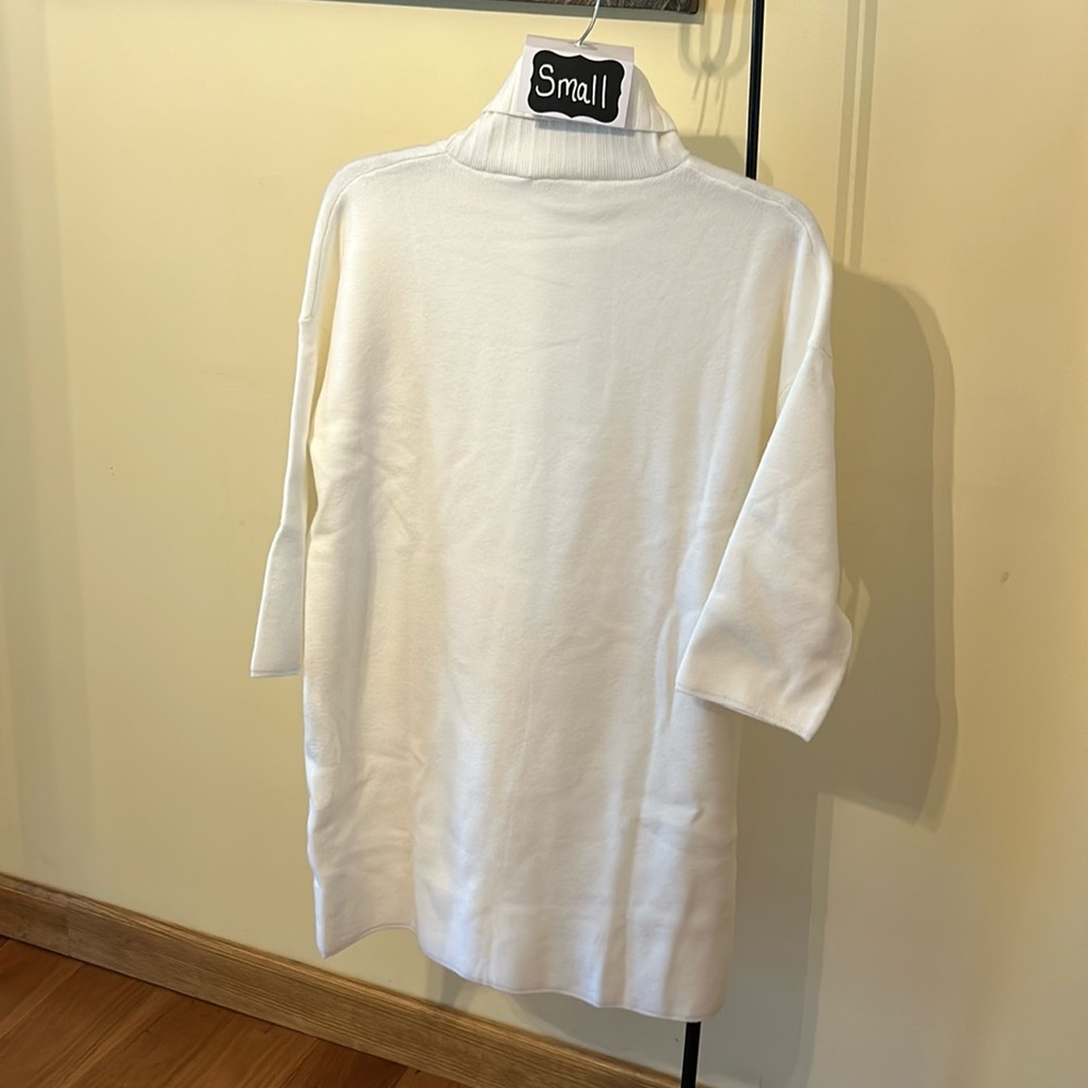White Noir Vivianne Dress
POMANDER PLACE - Picture 10 of 16